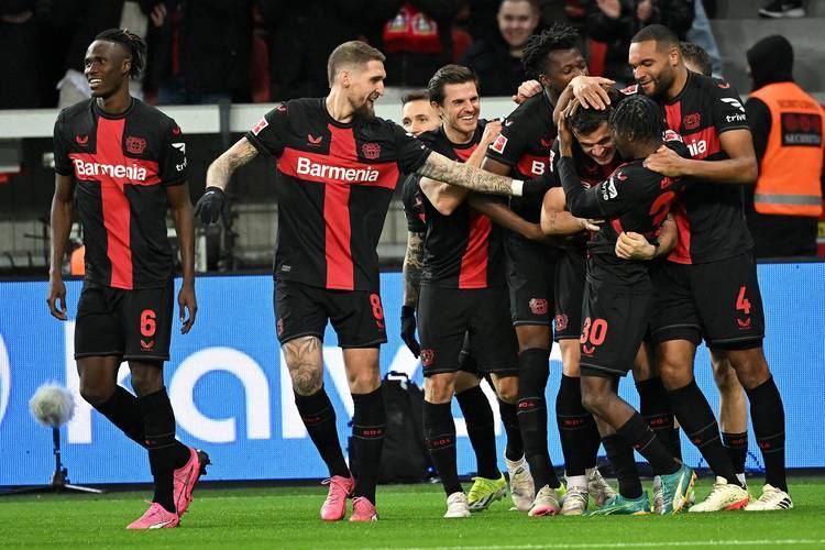 欧冠小组收官前哨战:本菲卡VS勒沃库森 葡超豪门与德甲劲旅争夺出线先机